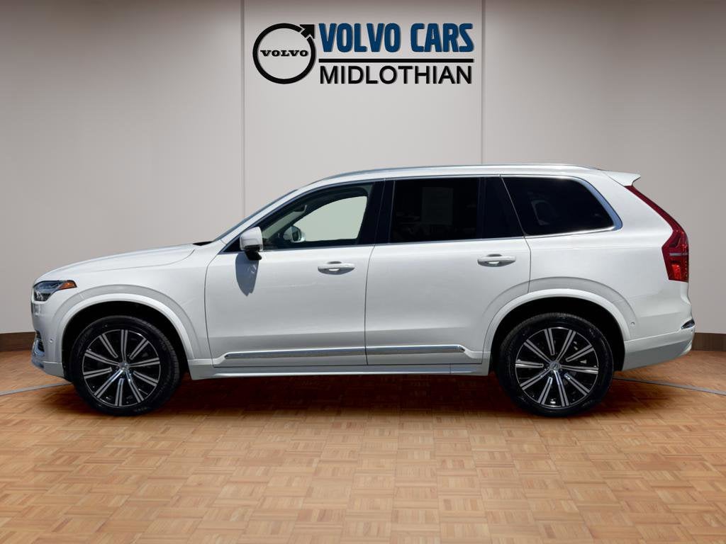2024 Volvo XC90 B5 Plus