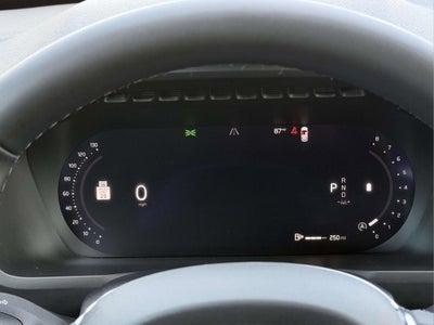 2024 Volvo XC90 B5 Plus