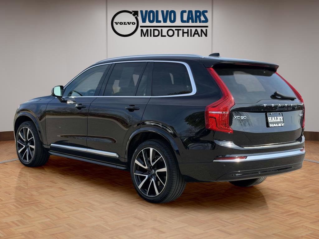 2024 Volvo XC90 B5 Plus