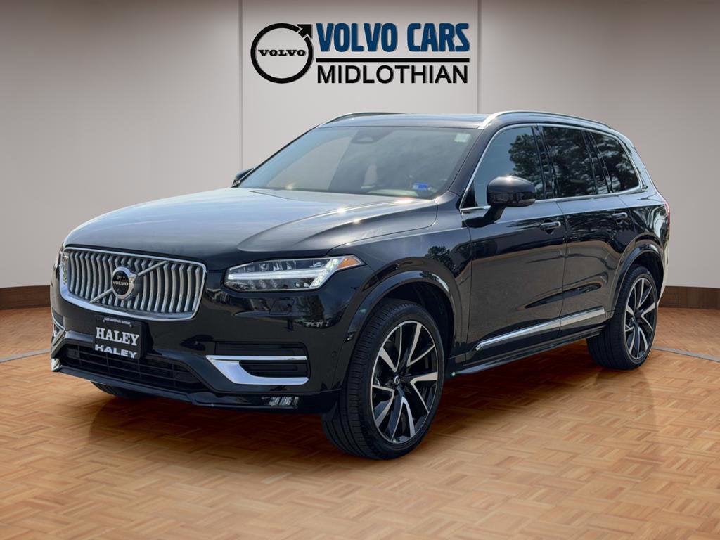 2024 Volvo XC90 B5 Plus