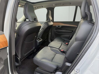 2024 Volvo XC90 B5 Plus