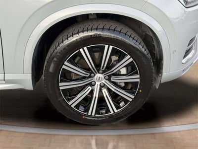 2024 Volvo XC90 B5 Plus