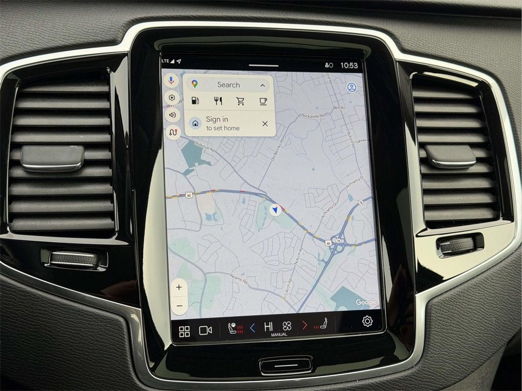 2023 Volvo XC90 B5 Plus