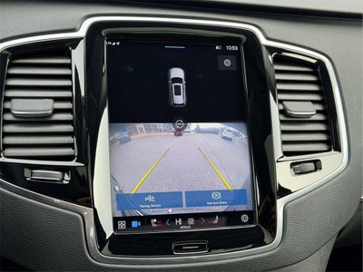 2023 Volvo XC90 B5 Plus