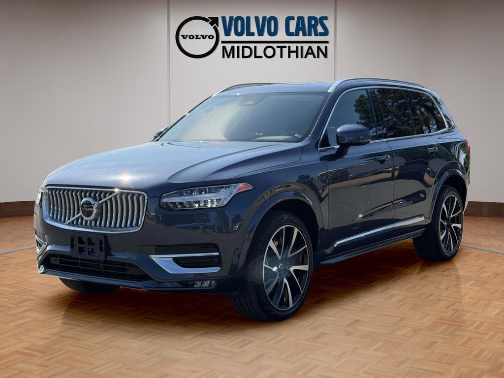 2023 Volvo XC90 B5 Plus