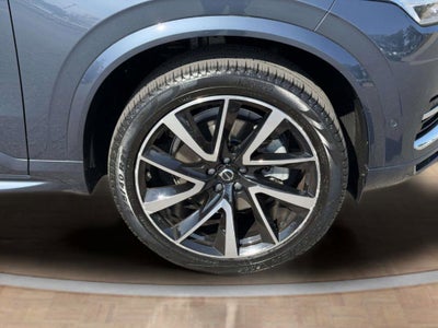 2023 Volvo XC90 B5 Plus