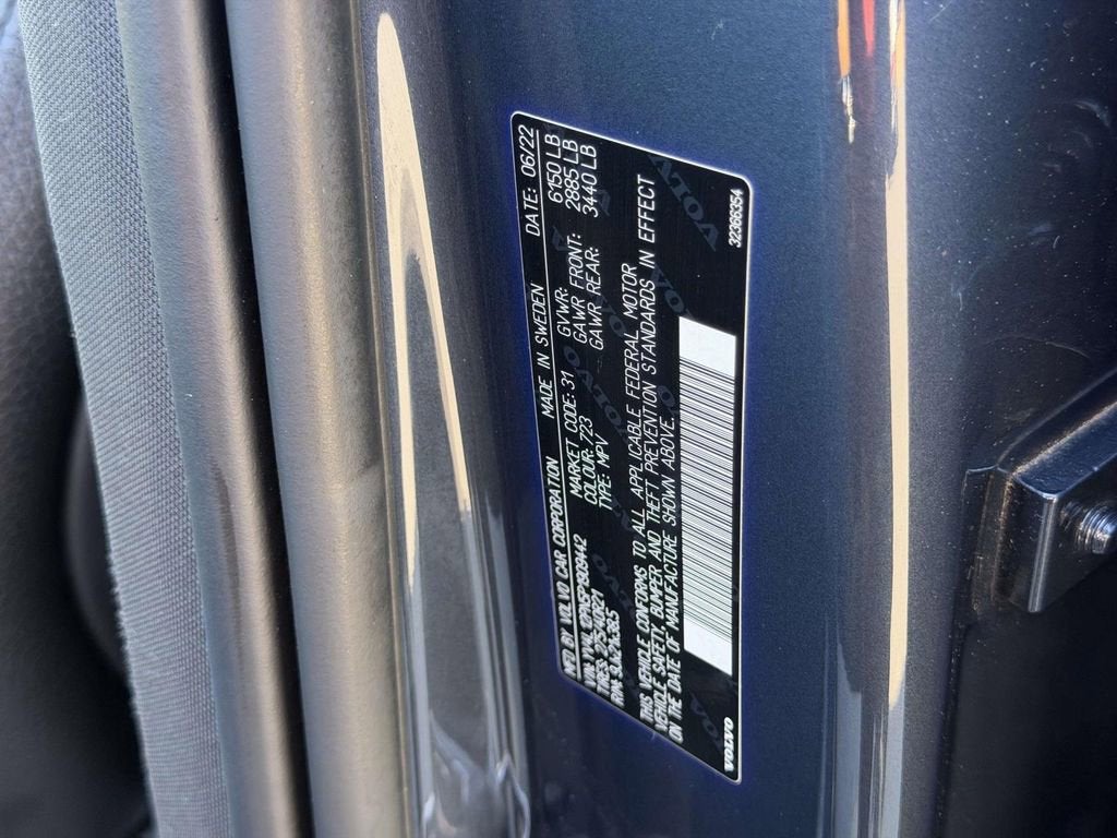 2023 Volvo XC90 B5 Plus