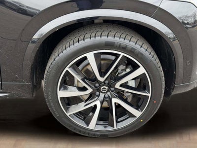 2023 Volvo XC90 B5 Plus