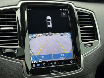 2023 Volvo XC90 B5 Plus