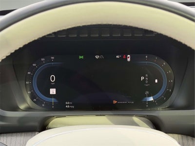 2023 Volvo XC90 B5 Plus