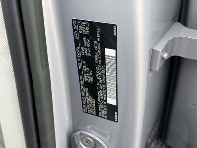 2023 Volvo XC90 B5 Plus