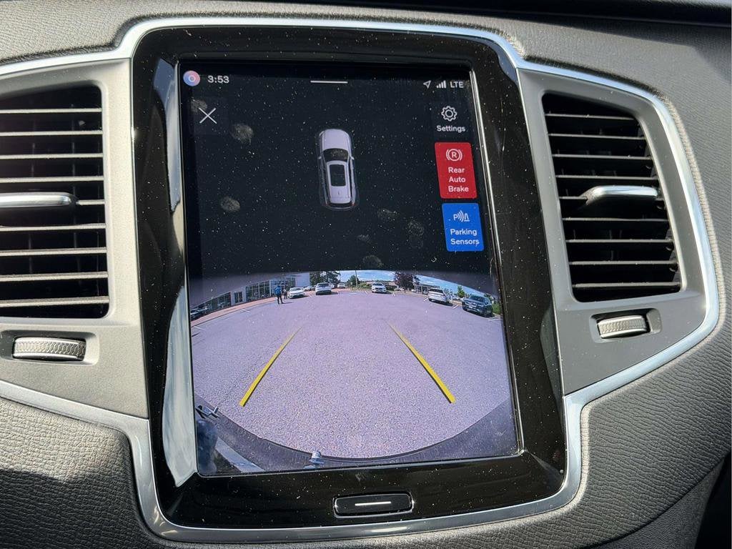 2023 Volvo XC90 B5 Core