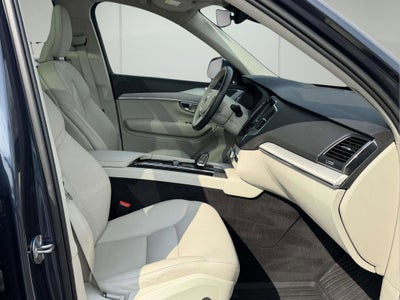 2023 Volvo XC90 B5 Core