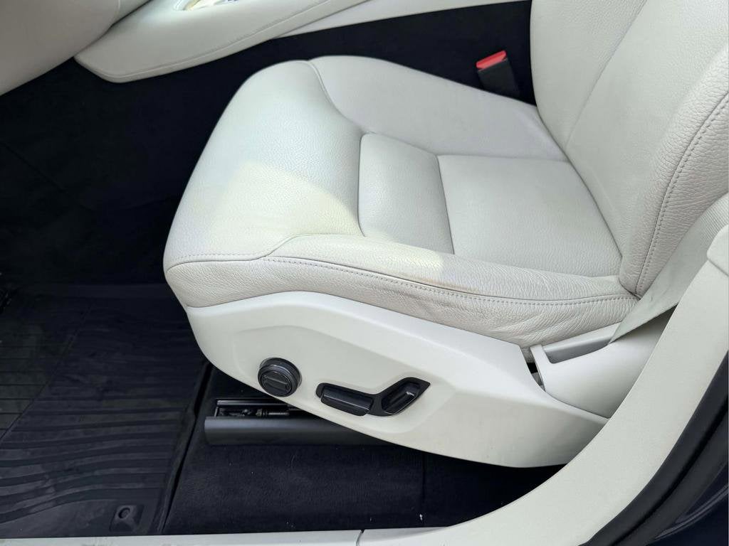 2023 Volvo XC90 B5 Core