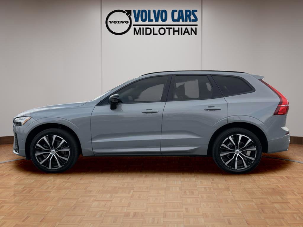2024 Volvo XC60 B5 Plus Dark Theme