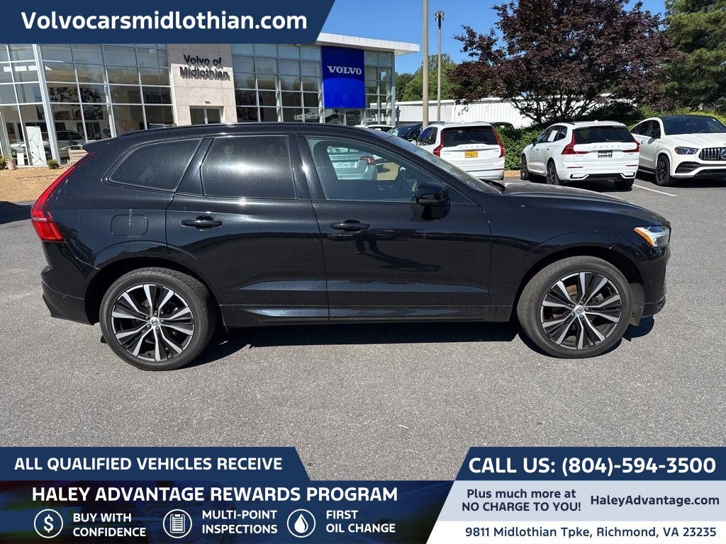 2024 Volvo XC60 B5 Plus Dark Theme