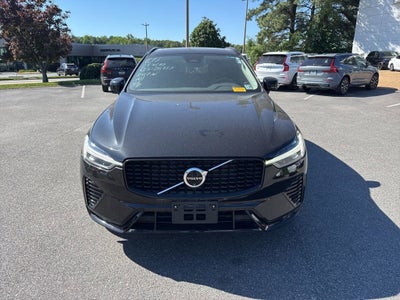 2024 Volvo XC60 B5 Plus Dark Theme