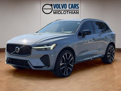 2024 Volvo XC60 B5 Plus Dark Theme