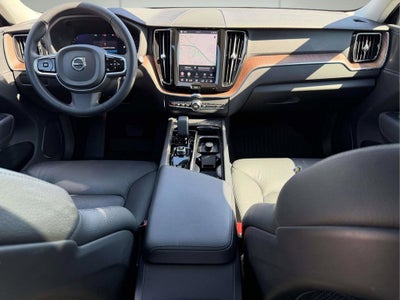 2024 Volvo XC60 B5 Plus Dark Theme