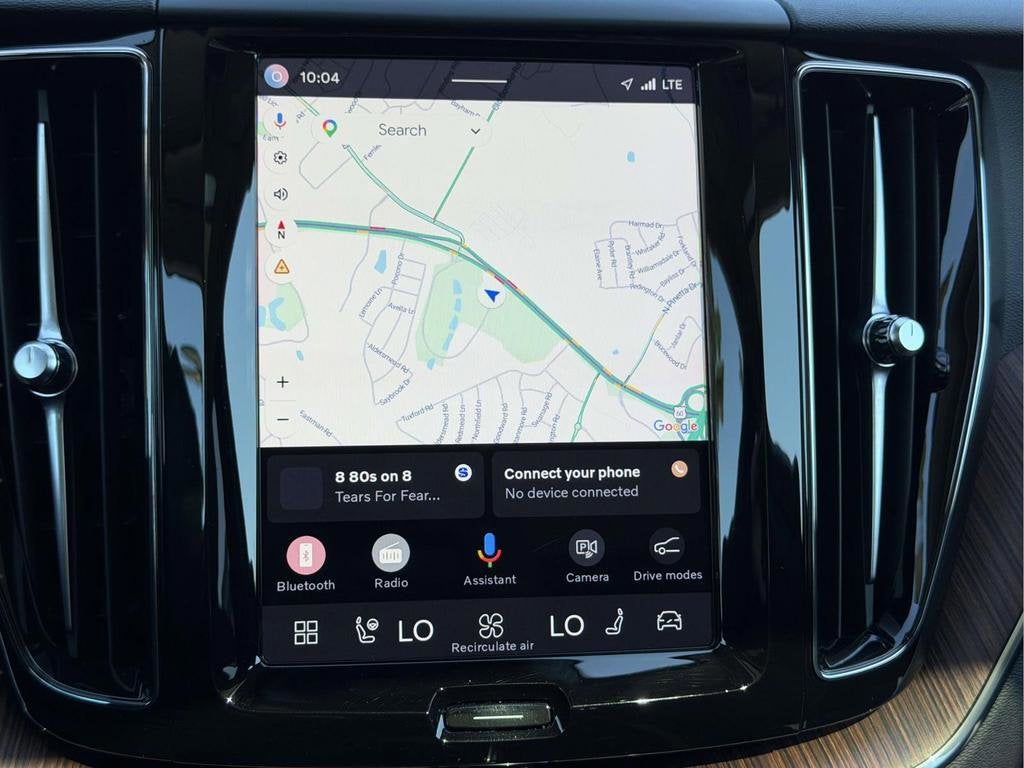 2024 Volvo XC60 B5 Plus Dark Theme
