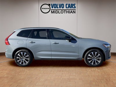 2024 Volvo XC60 B5 Plus Dark Theme