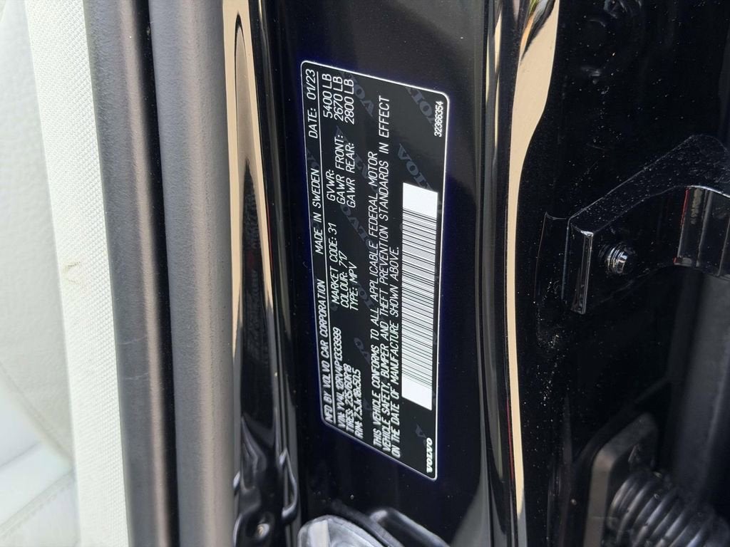 2023 Volvo XC60 B5 Core