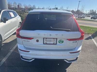 2023 Volvo XC60 B5 Plus Dark Theme
