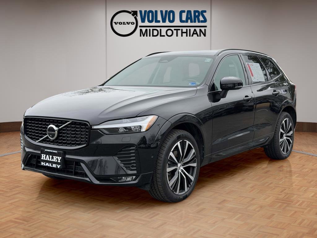 2023 Volvo XC60 B5 Plus Dark Theme