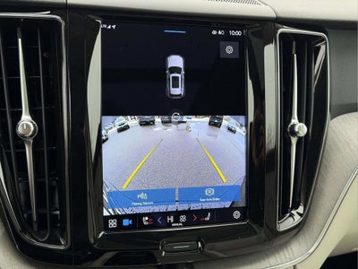 2023 Volvo XC60 B5 Plus Dark Theme