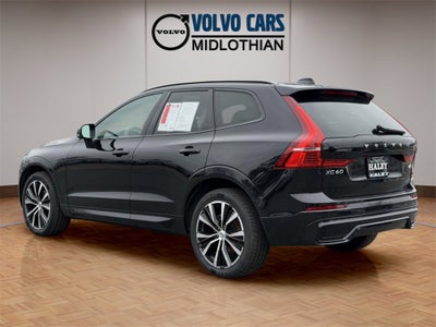 2023 Volvo XC60 B5 Plus Dark Theme