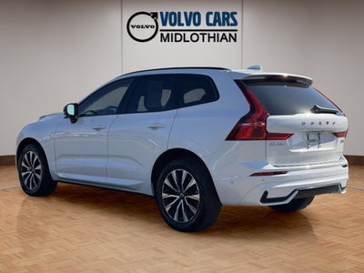 2023 Volvo XC60 B5 Plus Dark Theme