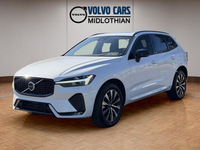 2023 Volvo XC60 B5 Plus Dark Theme