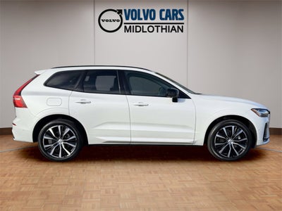 2023 Volvo XC60 B5 Plus Dark Theme