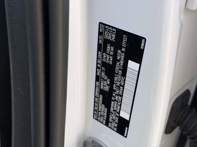 2023 Volvo XC40 B5 Plus Bright Theme