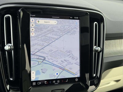 2023 Volvo XC40 B5 Plus Bright Theme