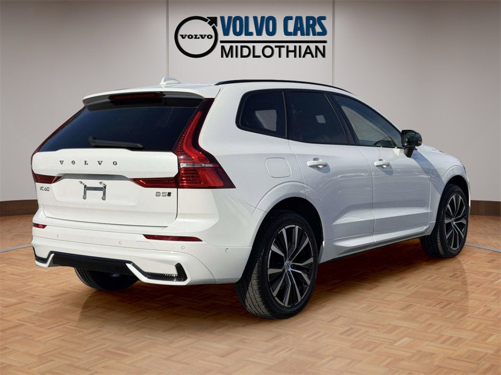 2025 Volvo XC60 B5 Plus