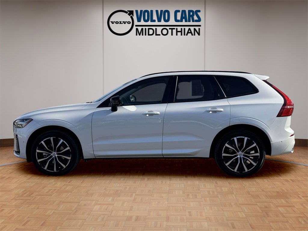2025 Volvo XC60 B5 Plus
