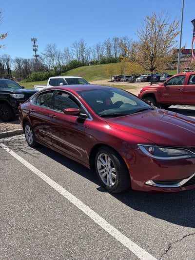 2015 Chrysler 200 Limited