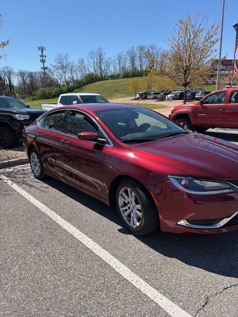 2015 Chrysler 200 Limited