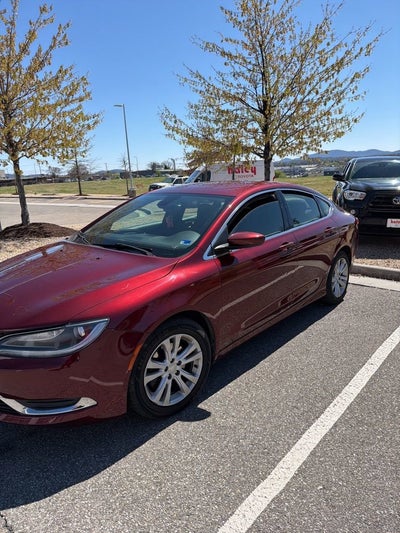 2015 Chrysler 200 Limited