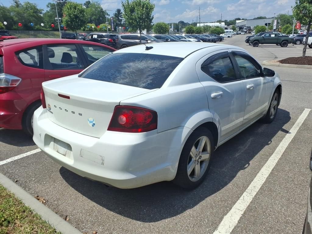 2013 Dodge Avenger SE