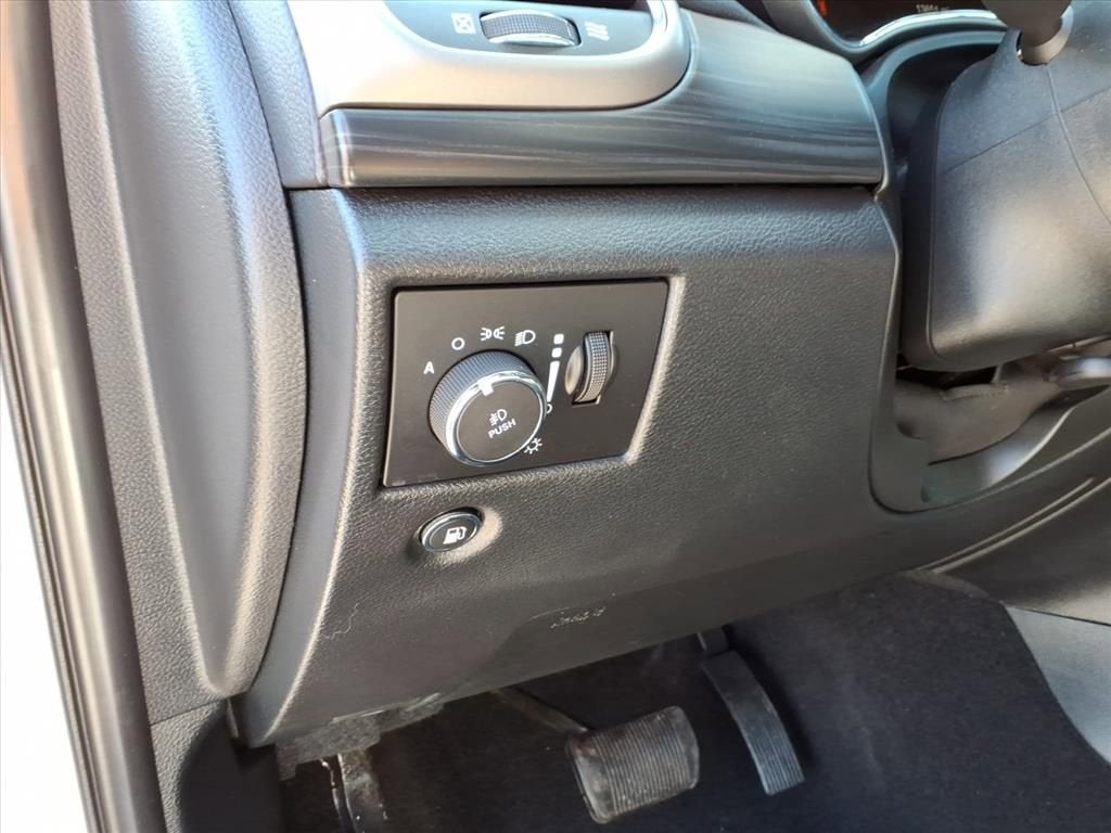 2020 Jeep Grand Cherokee Laredo