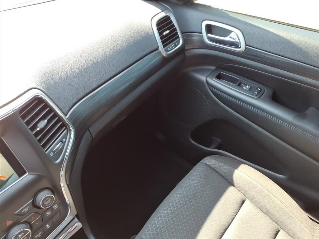 2020 Jeep Grand Cherokee Laredo