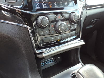 2020 Jeep Grand Cherokee Overland