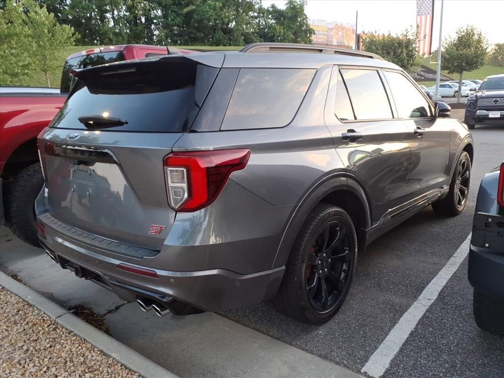 2021 Ford Explorer ST