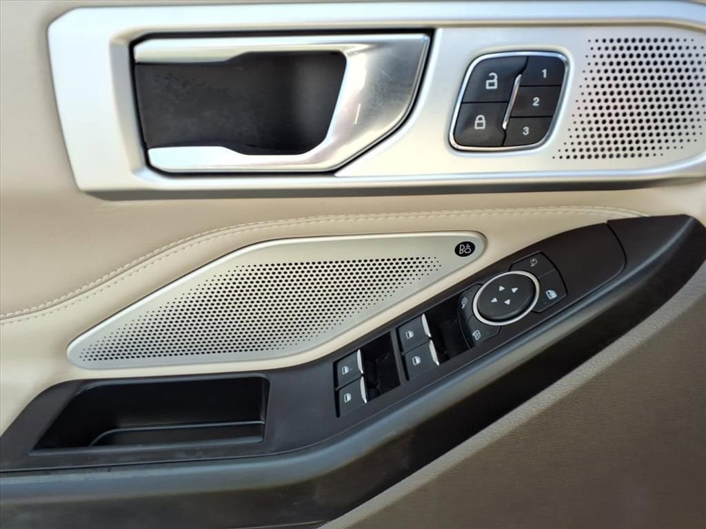 2020 Ford Explorer Platinum