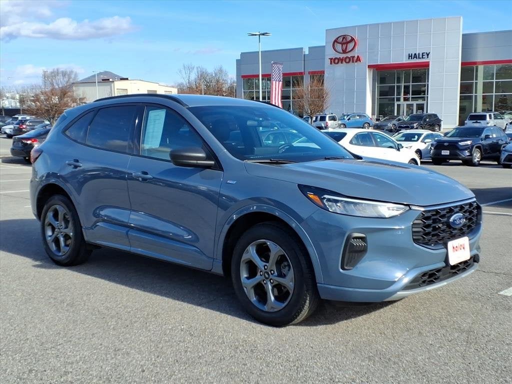 2024 Ford Escape ST-Line
