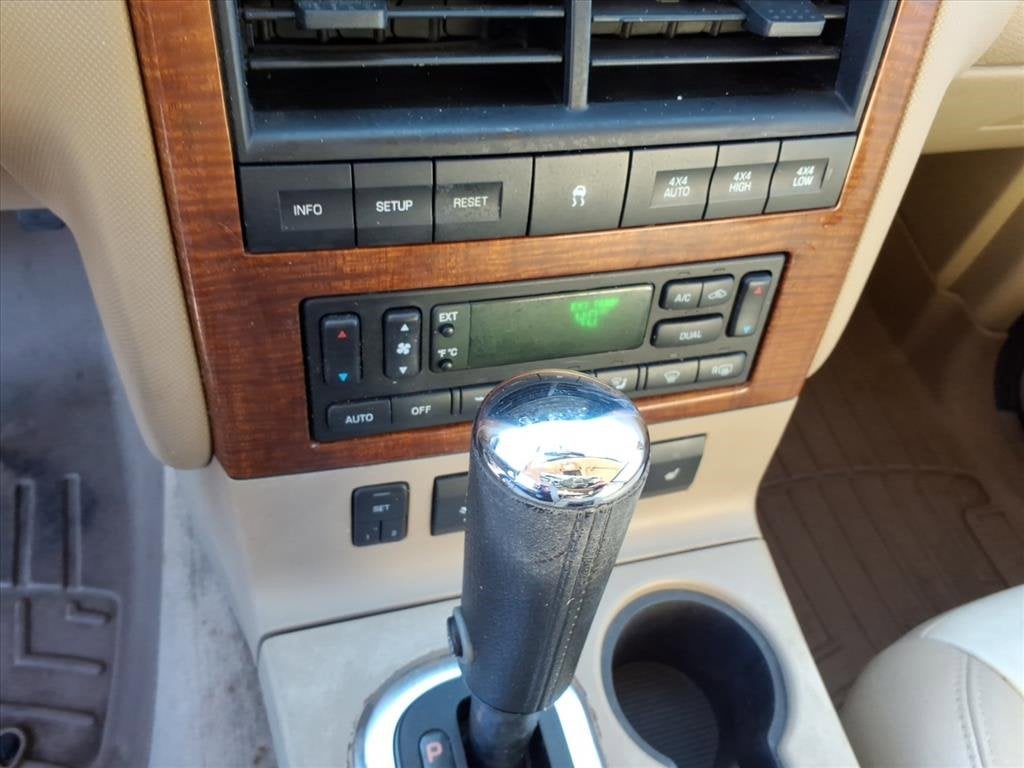 2010 Ford Explorer Eddie Bauer