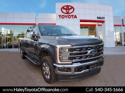 2025 Ford Super Duty F-350 SRW LARIAT