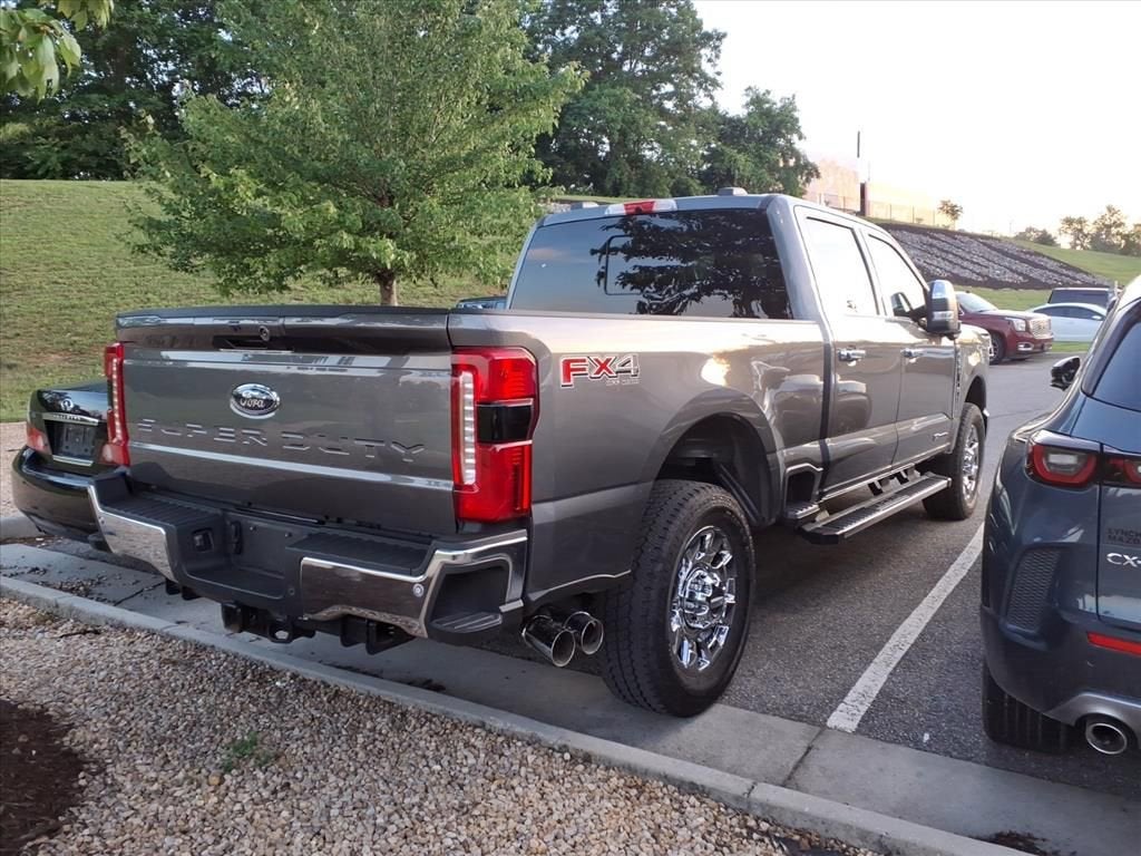 2025 Ford Super Duty F-350 SRW LARIAT